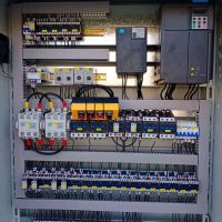 河南起重機(jī)專(zhuān)用變頻電器柜圣斯電氣