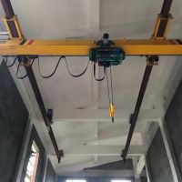 四川成都起重機(jī)懸臂吊 成都行車廠家、四川新盛華起重機(jī)有限公司